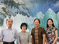 Prof. Fanny Cheung (2nd from left), Pro-Vice-Chancellor of CUHK meets with Dr. Fang Xin (2nd from right), Deputy-Secretary of Chinese of Academy of Sciences